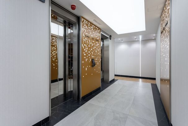 Panoramiczny widok | Siłownia w budynku - Photo 1