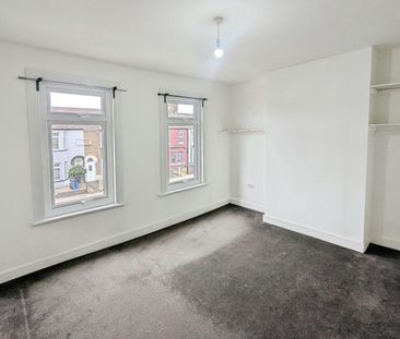 London Road, South Stifford, Grays, RM20 - Photo 3