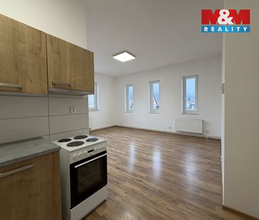 Pronájem bytu 2+kk 55 m² - Fotografie 2