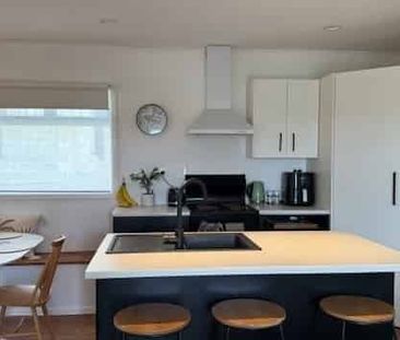 Modern Comfort - Photo 5