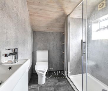 3 bedroom semi-detached house to rent - Photo 6