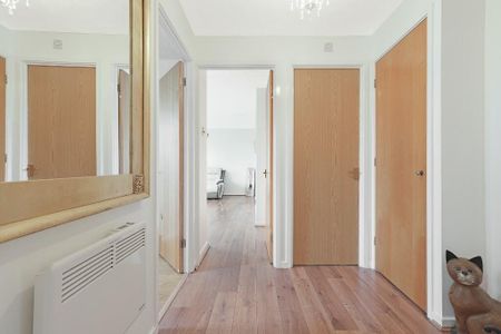 2 bedroom flat to rent - Photo 5