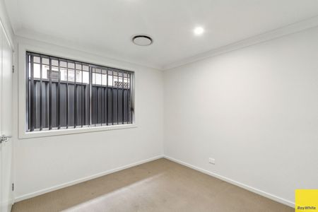 A Place to Call Home in the Heart of Brooks Reach - Photo 2