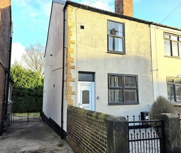 3 bedroom end of terrace house to rent - Photo 3