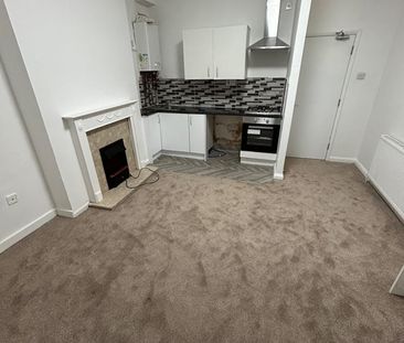 Studio Flat, Erdington, B23 - Photo 5