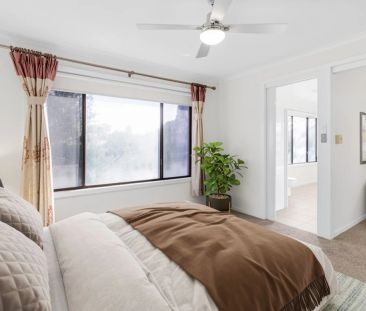 Spacious Family Home with Multiple Living Areas & Impressive Outdoo... - Photo 6