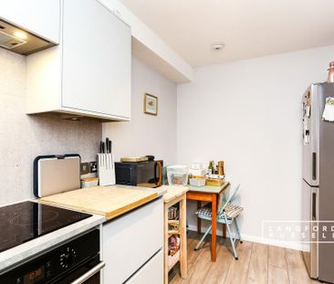 2 bedroom flat to rent - Photo 6