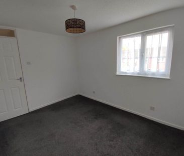 1 bedroom semi-detached house to rent - Photo 3