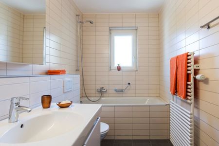 Helle Wohnperle mitten im Zentrum - Ihr neues Zuhause wartet! - Foto 4