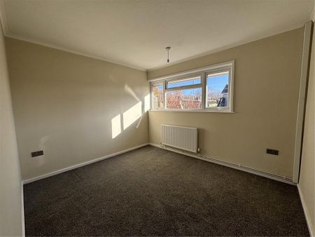 2 bedroom bungalow to rent - Photo 3