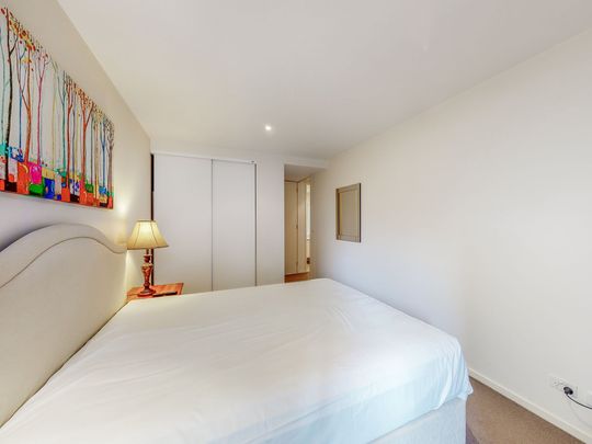 112/50 Dow Street, Port Melbourne - Photo 1