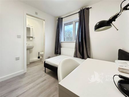 Cobbett Road, Guildford, Surrey, GU2 8EL - Photo 3