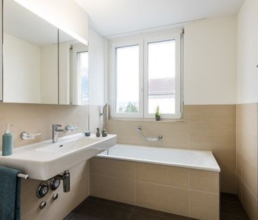 Modern attic apartment in the center of Buchs - Foto 5