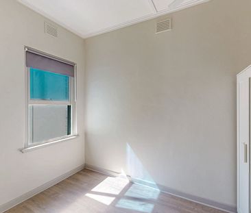 2/1149 Toorak Road, Camberwell - Photo 2