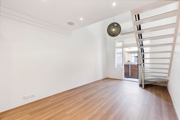 21/13-15 Oxford Street, Paddington NSW 2021 - Apartment For Rent | Domain - Photo 1