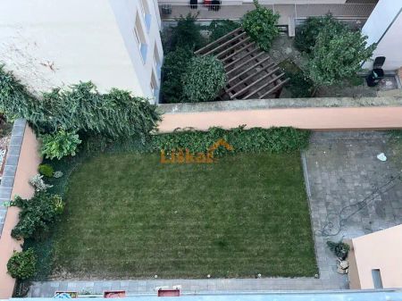 Pronájem moderního bytu 1+kk s balkonem a klimatizací (25 m - Photo 5
