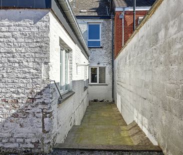 Gelijkvloerse verdieping met één slaapkamer in Gosselies - Foto 6