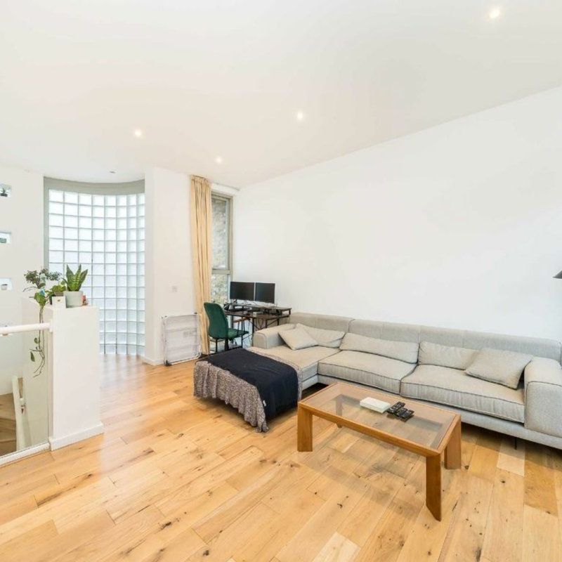 Fenwick Place, Stockwell, SW9 - Photo 1