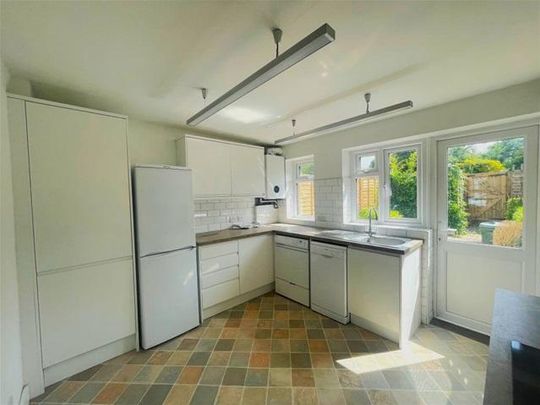 2 bedroom house to rent - Photo 1