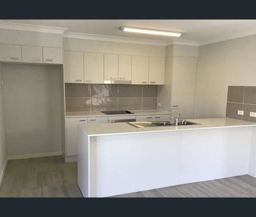 Three Bedroom Duplex - Photo 1