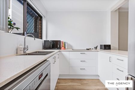 Comfort & Convenience in a Quiet Boutique Block - Photo 3