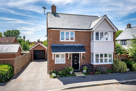 Waring Crescent - Photo 4