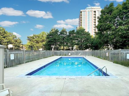 For Lease - 2550 Pharmacy Avenue Unit# 1406, Toronto, Ontario - Photo 3