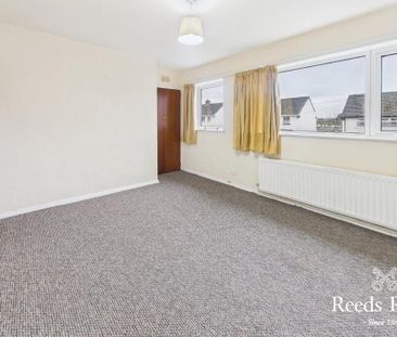 40 Cherryhill Road, Dundonald, Belfast, BT16 1JJ - Photo 4