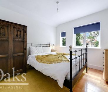 4 bedroom semi-detached house to rent - Photo 4