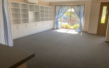 Great Central CBD Unit! - Photo 3