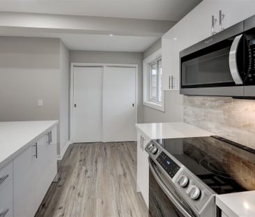 For Lease - 2145 Sherobee Road Unit# 85, Mississauga, Ontario - Photo 5