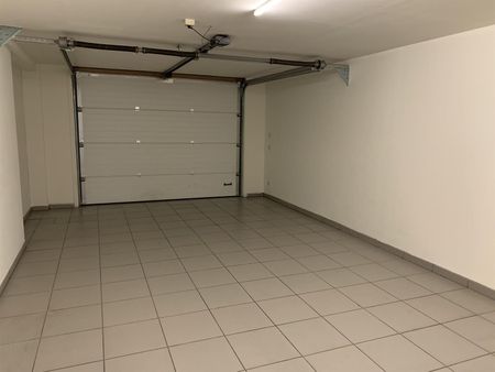 ERPE - Ruim appartement met garage op centrale ligging. - Photo 4