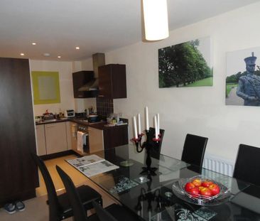 2 bedroom flat to rent - Photo 3