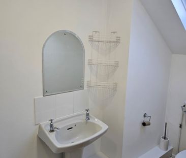 1 Bed Flat, Rosenthal Road, SE6 - Photo 1