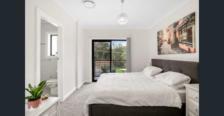 Modern duplex in convenient locale - Photo 5