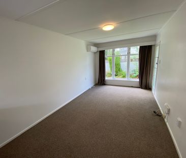 Epsom, 1 bedroom unit - Photo 3