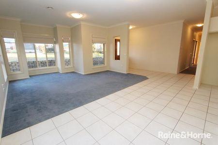 3 Bedroom Residence located in Riverview Estate Ophir Road - Available 3/4/26!!!! - Photo 4