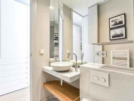 Calle del Molino de Viento, Madrid, Community of Madrid 28004 - Photo 4