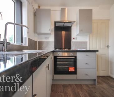 3 bedroom semi-detached house to rent - Photo 5