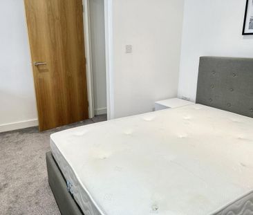 2 bedroom flat to rent - Photo 6