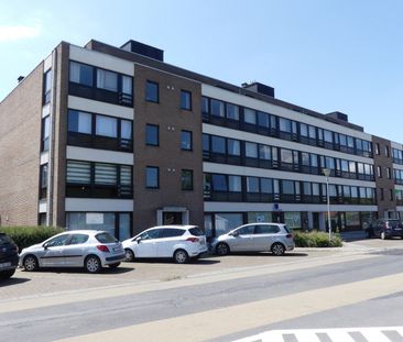 Ruim gemeubeld appartement met groot zonnig terras (55 m²) - Photo 1