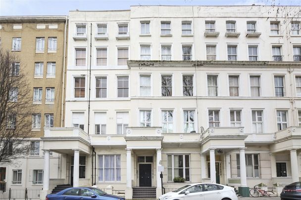 Leinster Gardens, London, W2 ground floor flat to rent - Photo 1