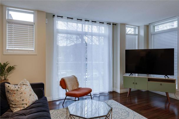 Furnished 2 Bedroom + Den Condo at Discovery Bay – Downtown Kelowna - Photo 1