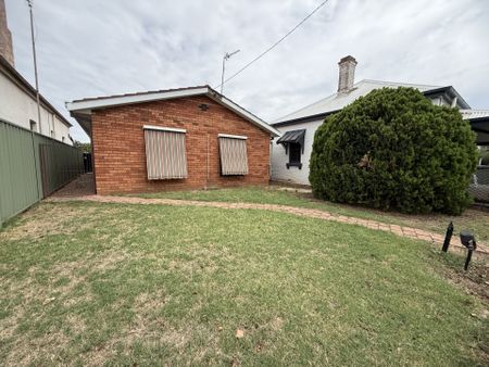 3-Bedroom Home - Move In Ready - Photo 4