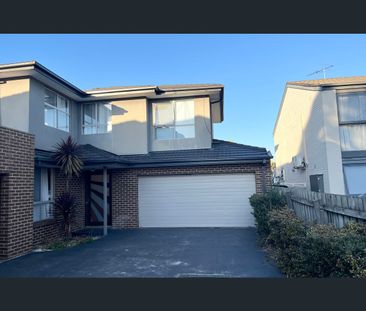 16 Stockdale Avenue, Clayton, Vic 3168 - Photo 5