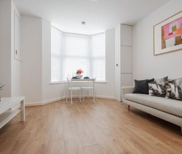 1 bedroom flat to rent - Photo 1