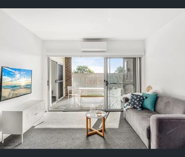 Comfort, Convenience, and Charm Await - Photo 3