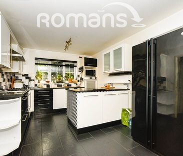 Caspian Close, Swindon, Wiltshire, SN5 - Photo 2