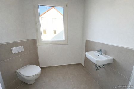Erstbezug nach Sanierung – Stilvolle 2-Raum-Wohnung mit Terrasse - Foto 4