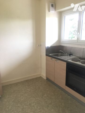 A LOUER GRAND STUDIO AU CALME - Photo 3